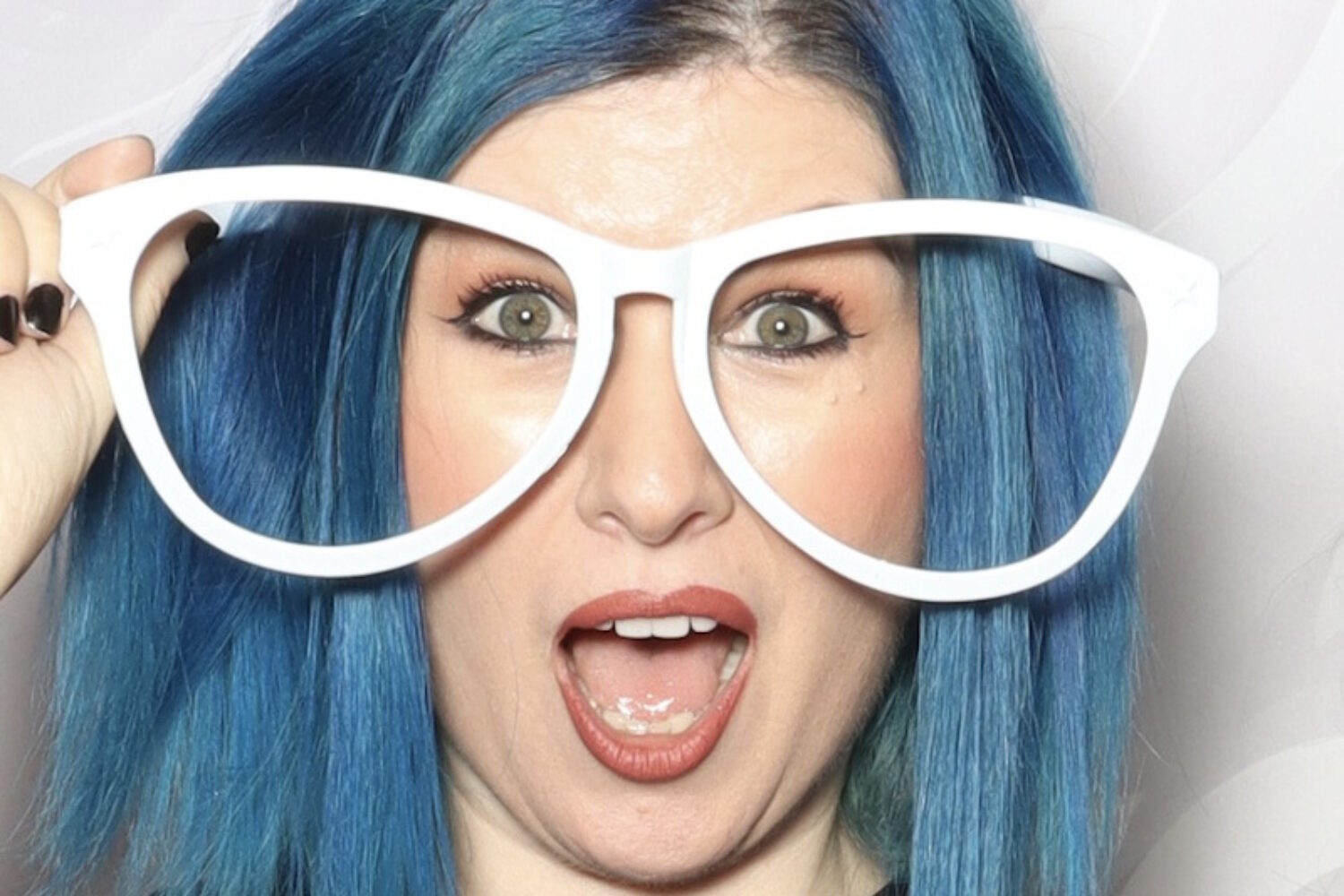 Affordable-vs-Professional-Bridal-Makeup