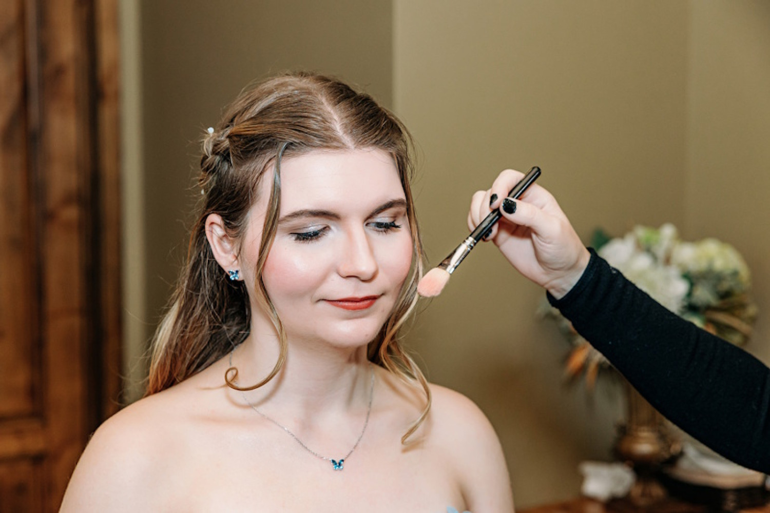 Preparing-for-Your-Wedding-Day-Makeup