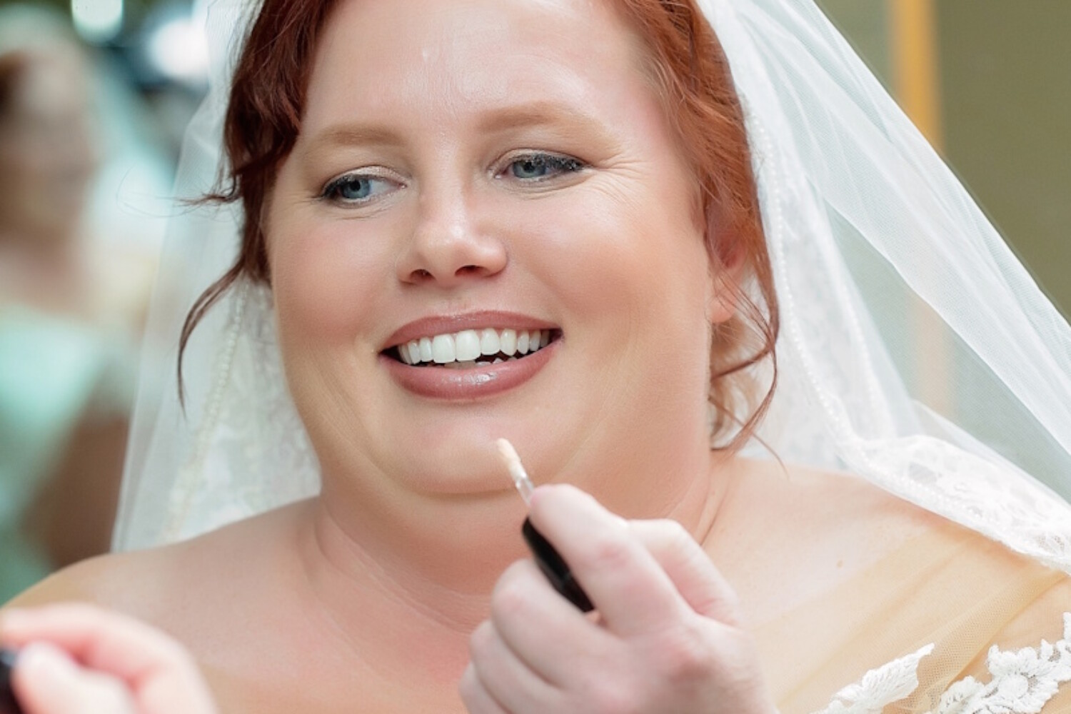 wedding-makeup-artist-chandler-az-airbrush-vs-traditional