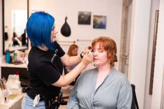 stress-free-wedding-morning-makeup-artist-arizona